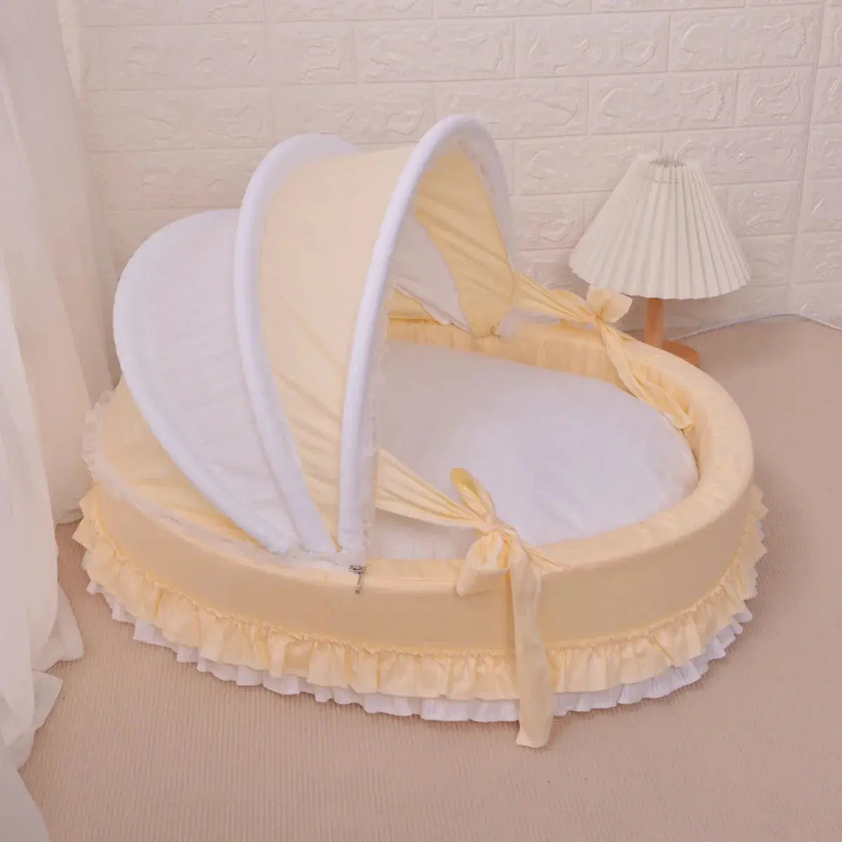 High-End Comfort Luxury Pet Bed - Coral Velvet Cradle with Aluminum Bracket WLP Company