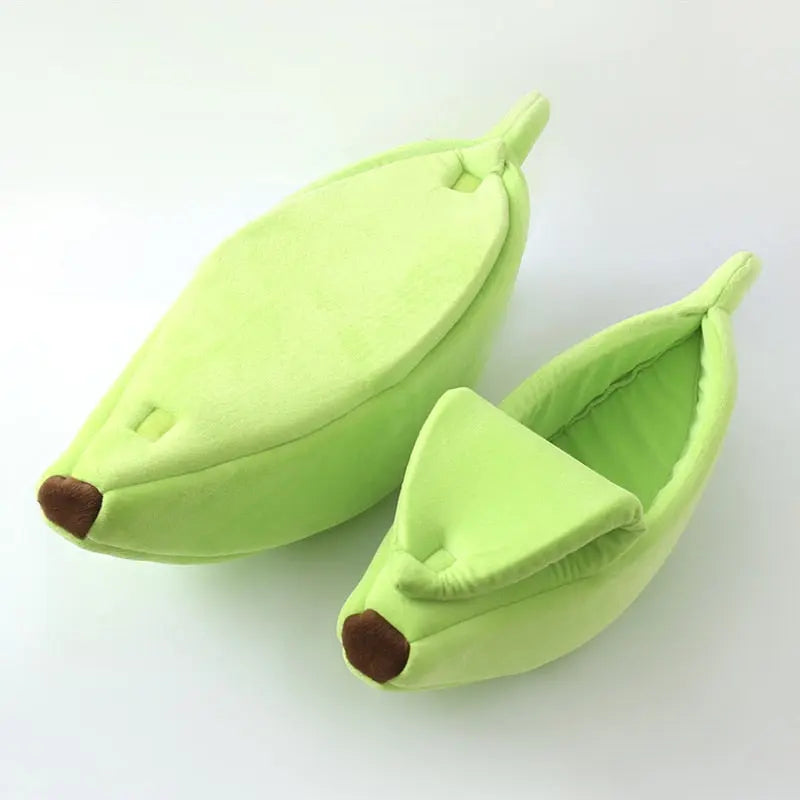 Banana Shaped Cat Bed - Plush & Sponge Comfort for All Cats WLP Company