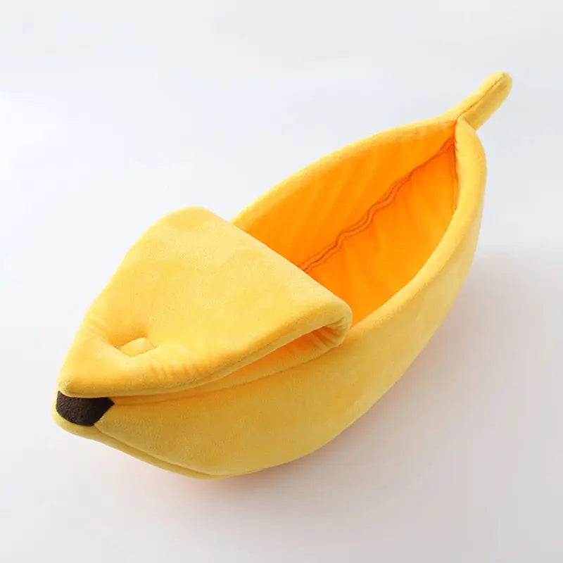 Banana Shaped Cat Bed - Plush & Sponge Comfort for All Cats WLP Company