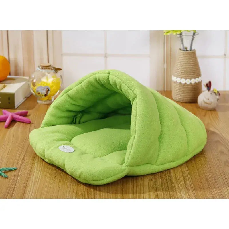 Cozy pet bed Shell Style Pet Bed - Warm & Comfortable - WLP Company WLP Company