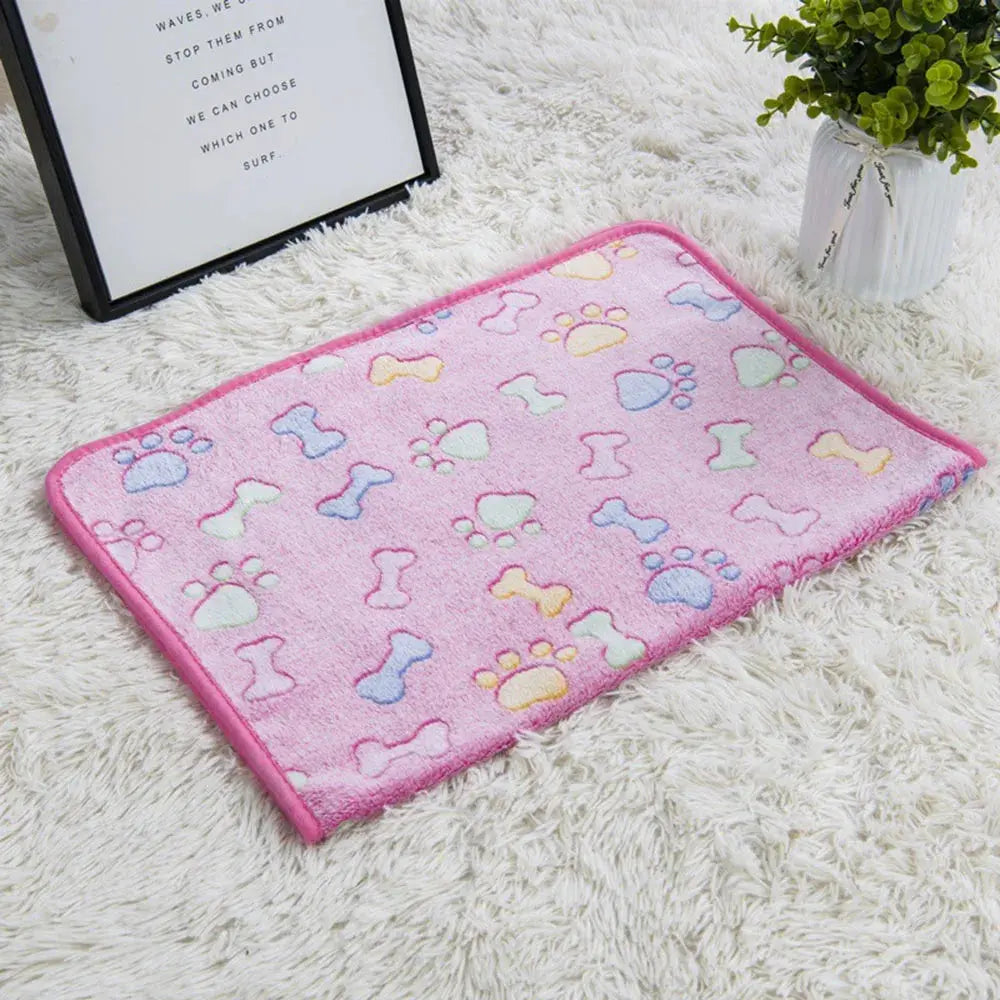 Dog Bed Blanket Bed Mat Soft Fleece Cat Blanket Cute Printed Pet Travel Mat Breathable Cozy Warm Blankets for Small Medium Dogs WLP Company