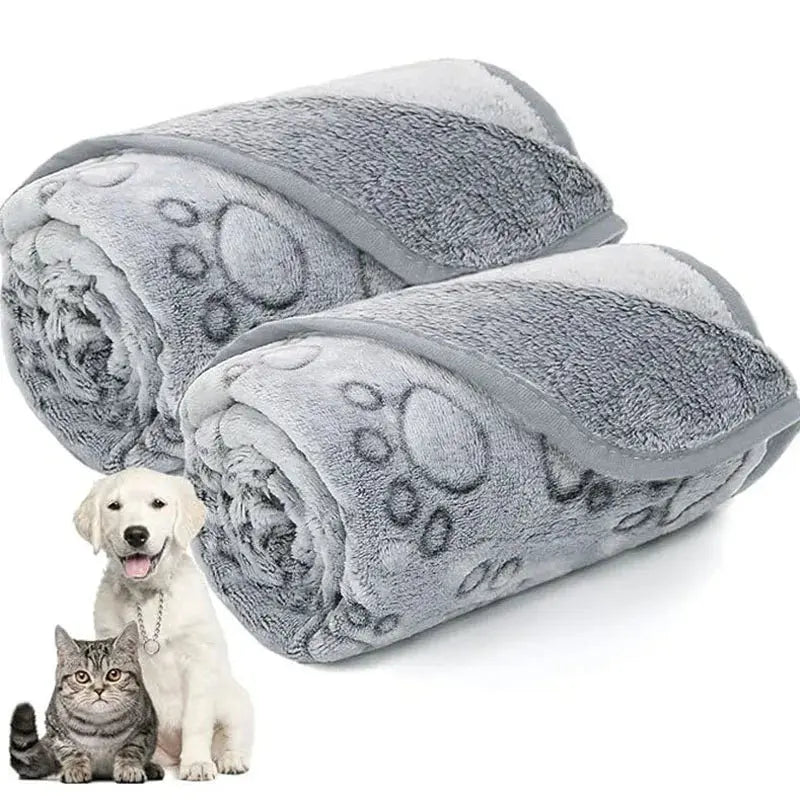 2PCS Soft Fluffy High Quality Pet Blanket Cute Cartoon Pattern Paw Print Dog Pet Mat Warm and Comfortable Blanket for Cat Dogs WLP Company