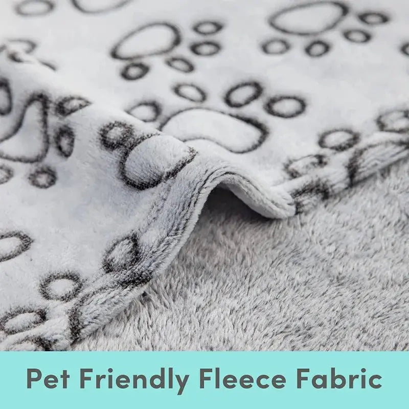 Dog Bed Mat Blanket Soft Fluffy Pet Sleeping Blanket Cute Paws Pattern Pet Travel Mat Warm Comfortable Blankets for Cat Dogs WLP Company