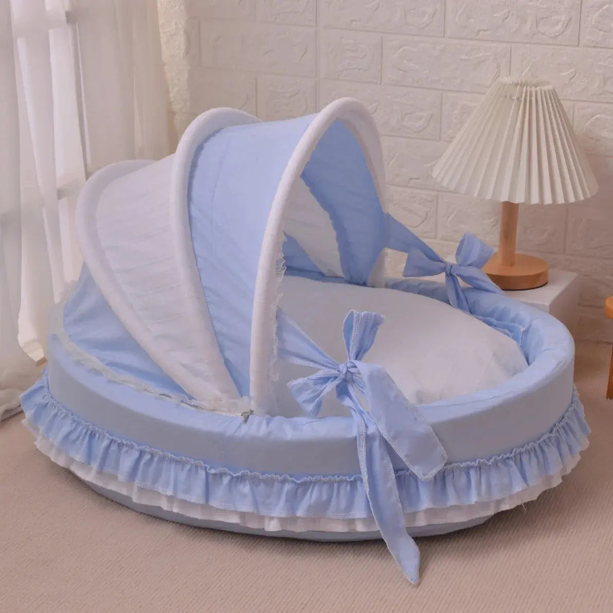 High-End Comfort Luxury Pet Bed - Coral Velvet Cradle with Aluminum Bracket WLP Company