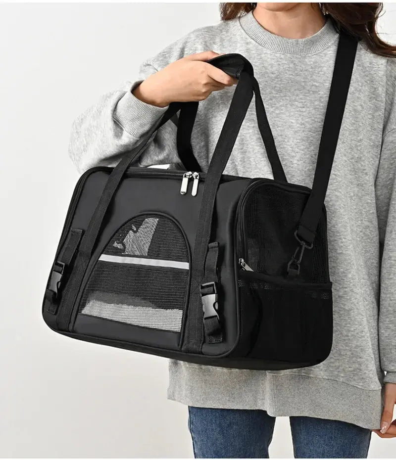 Portable Cat Carrier Bag Soft-Sided Pet Carrying Four-Sided Breathable Carrier Bags with Fur Pad Cats Handbag Travel Bag Transport Bag WLP Company