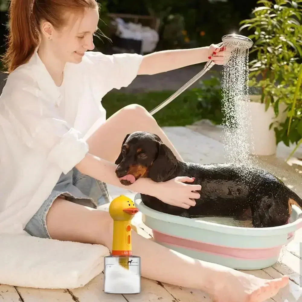 Electric Shampoo Foamer Pet Foaming Soap Dispenser Pets Bathing Bubbler Dog Shampoo Dispenser Shampoo Sprayer Little Yellow Duck WLP Company